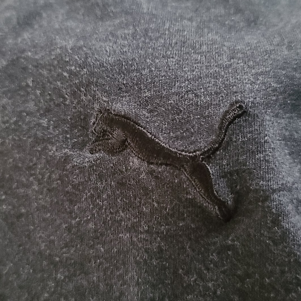 Men's Puma T-shirt Size Small